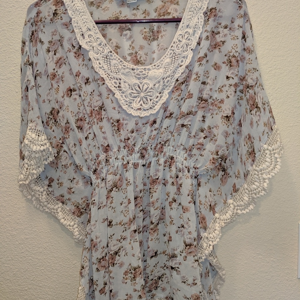 Floral top